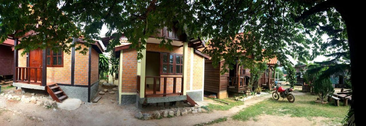 Sabaidee Guesthouse & Restaurant Nam Theun Exterior foto
